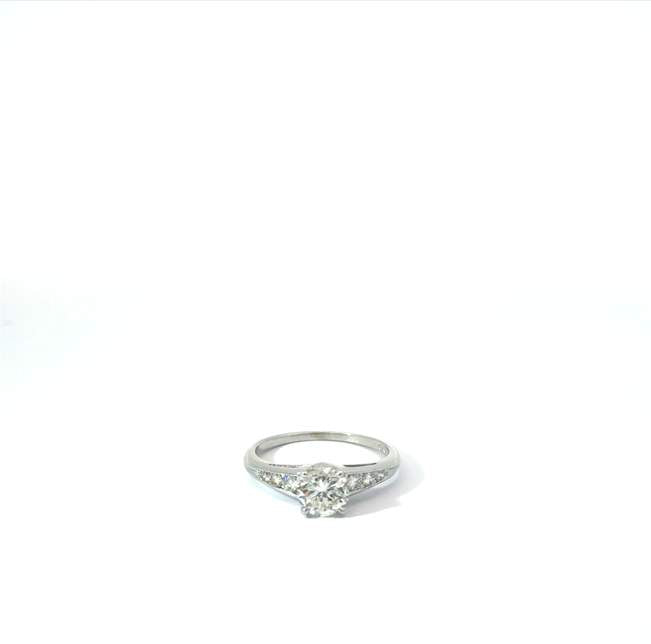 Round Brilliant Diamond Engagement Ring