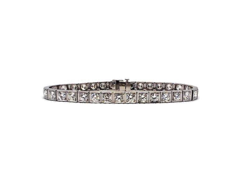 Round Brilliant Tennis Bracelet