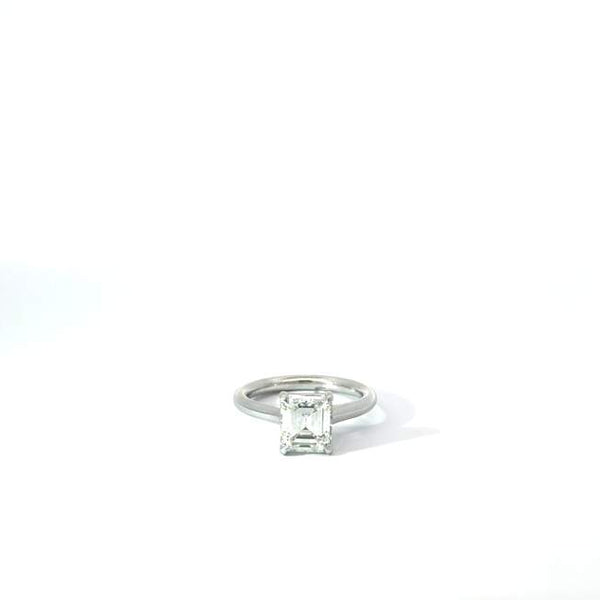 Emerald Cut Diamond Engagement Ring