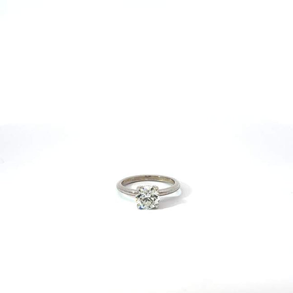 Round Brilliant Diamond Engagement Ring