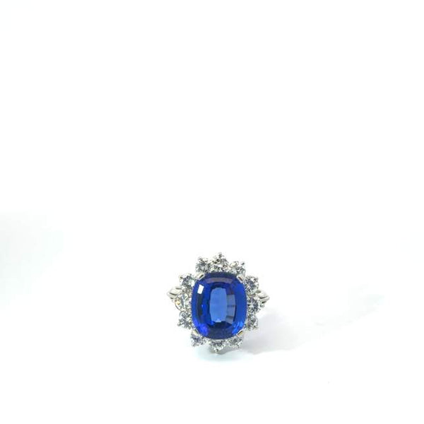 Tanzanite and Diamond Ring