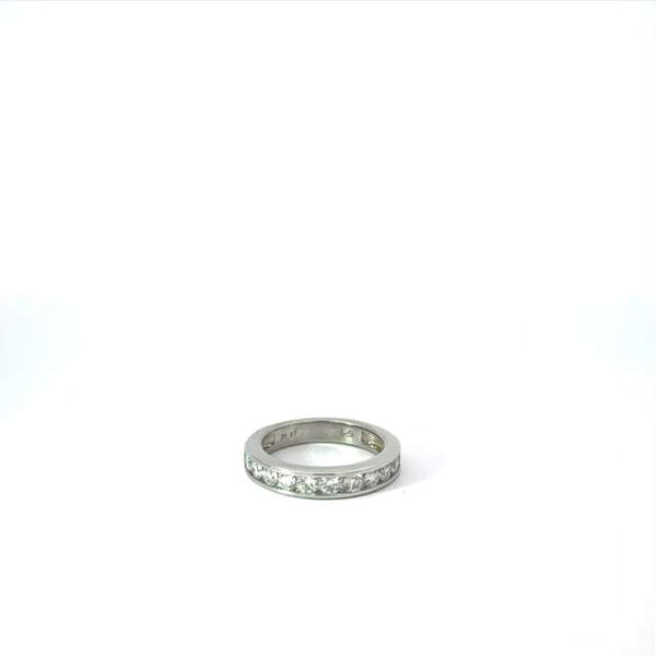 Round Brilliant Diamond Band