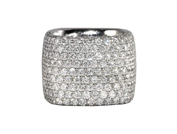 18kt White Diamond Pave Ring
