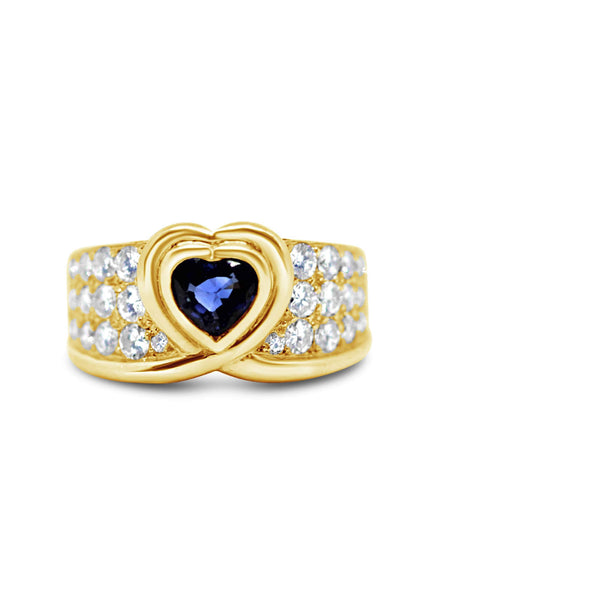 118KT YELLOW GOLD FRED PARIS SAPPHIRE AND DIAMOND RING.