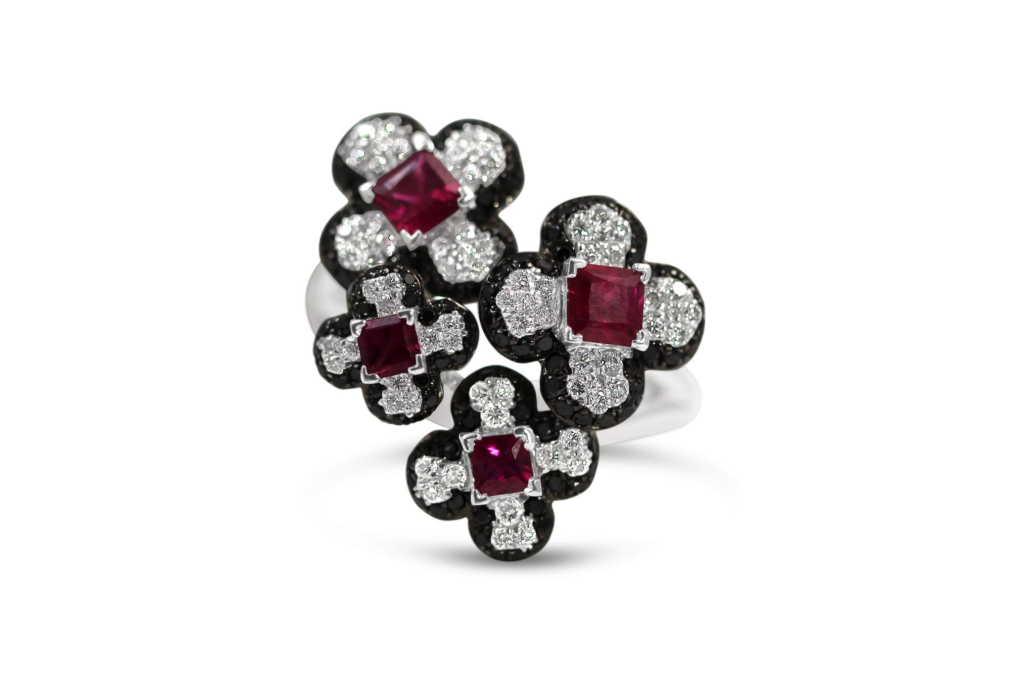 18kt White Gold Diamond And Ruby Flower Ring