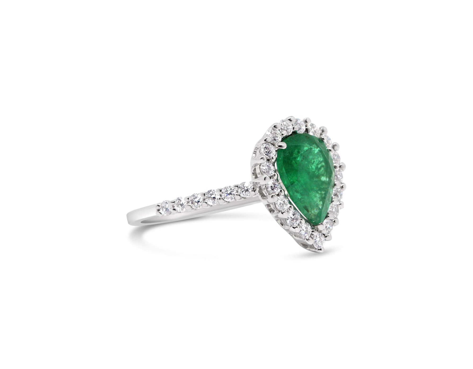 18kt White Gold Emerald And Diamond Ring