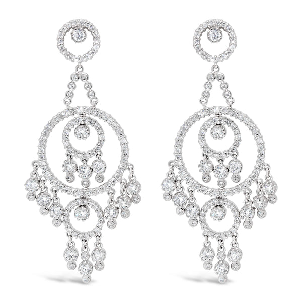 18kt Gold Diamond Dangle Earrings