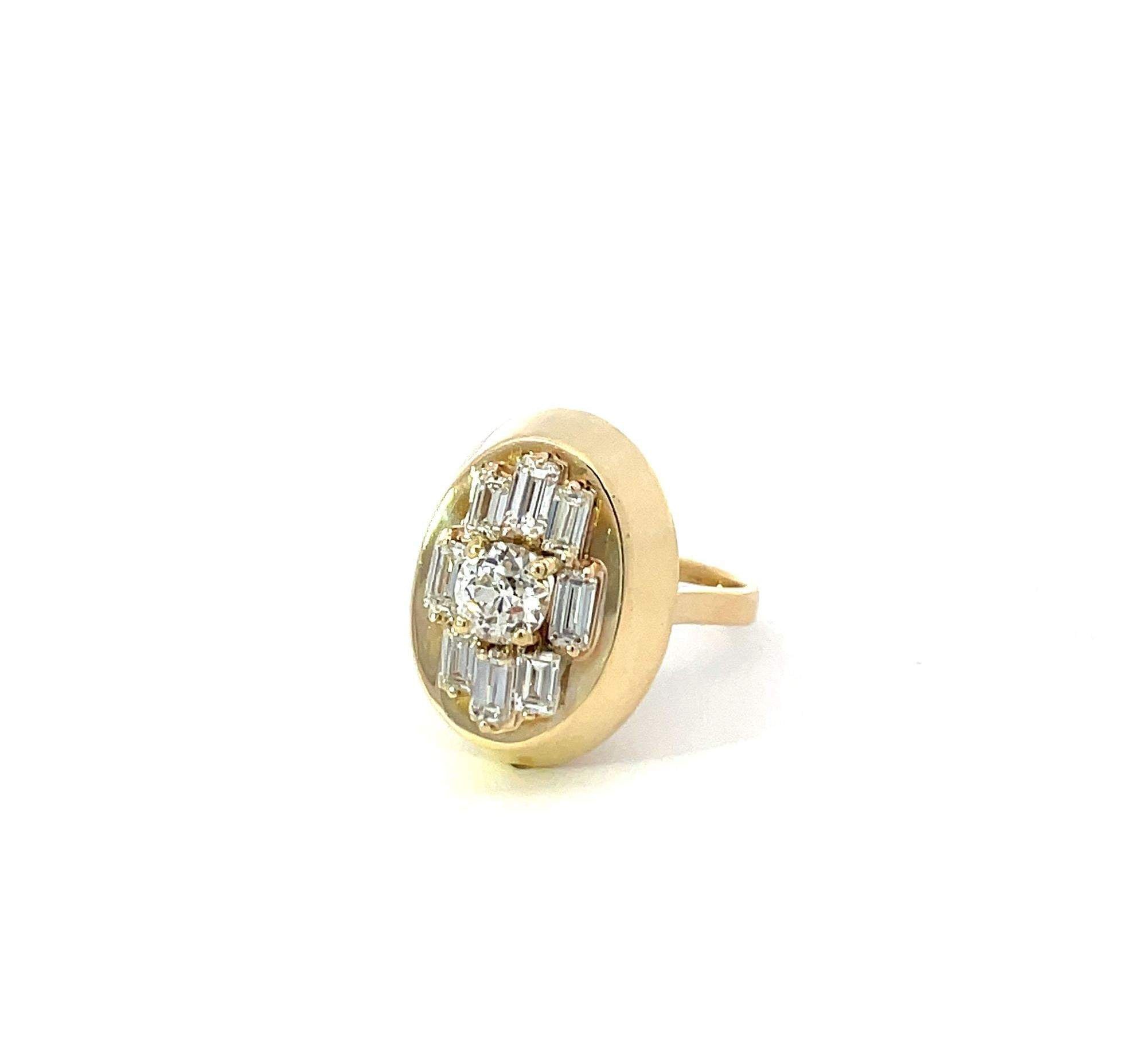18kt  Vintage Diamond Ring