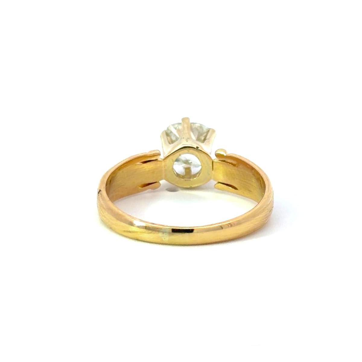 18kt Gold Antique Diamond Engagement Ring