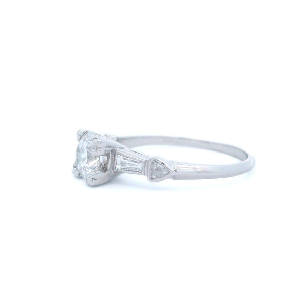 PLATINUM DIAMOND ENGAGEMENT RING