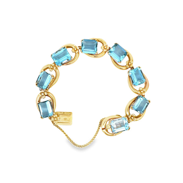 18KT VINTAGE AQUAMARINE BRACELET.