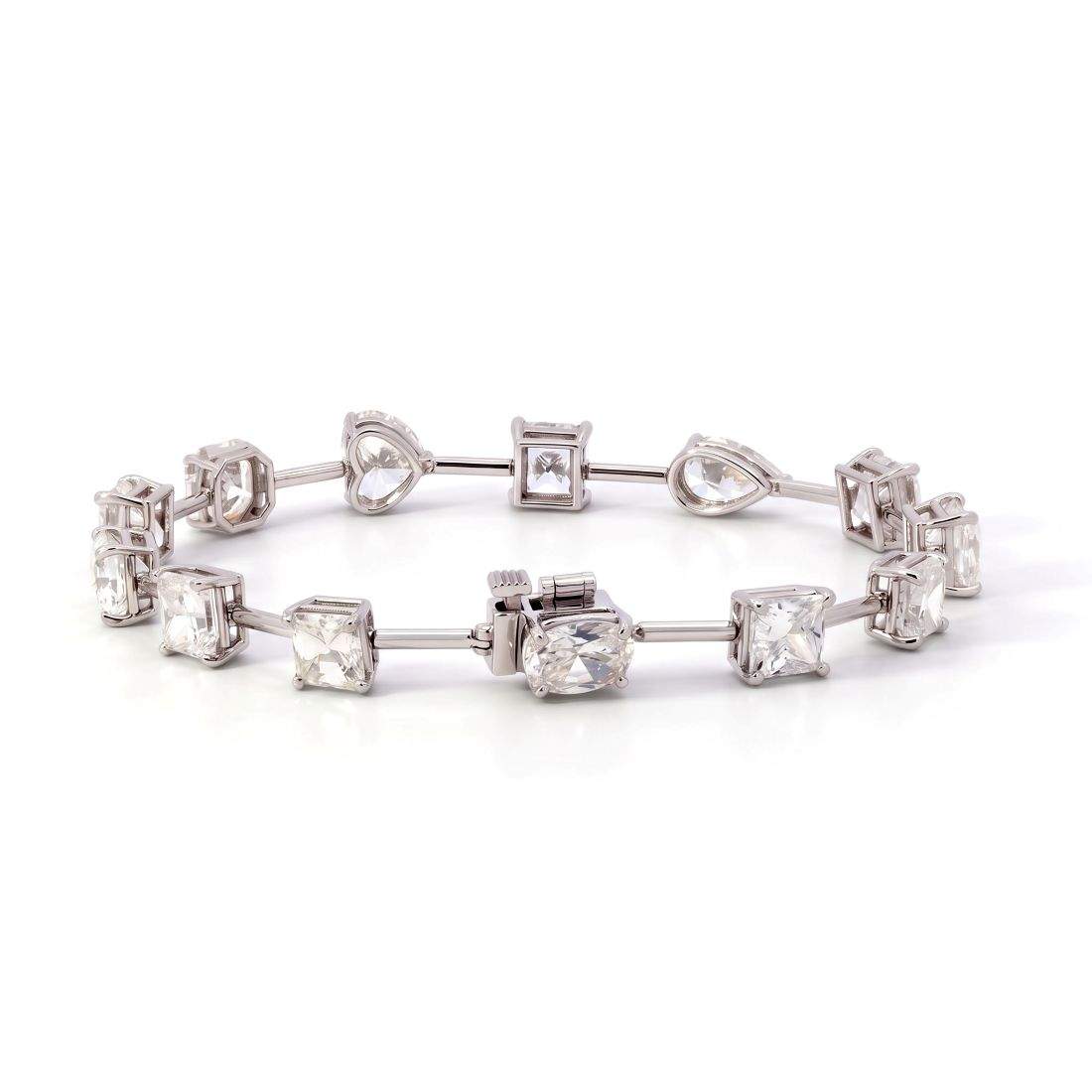 18kt Gold Multi-Shaped Diamond Bracelet