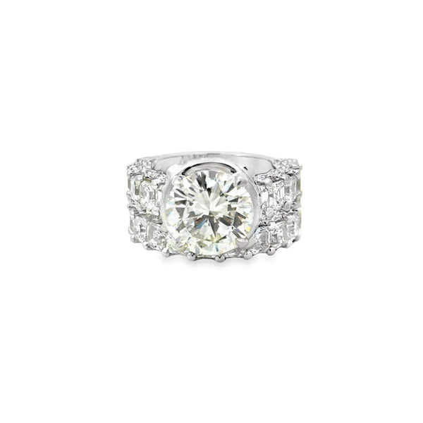 18kt Gold Diamond Engagement Ring Set