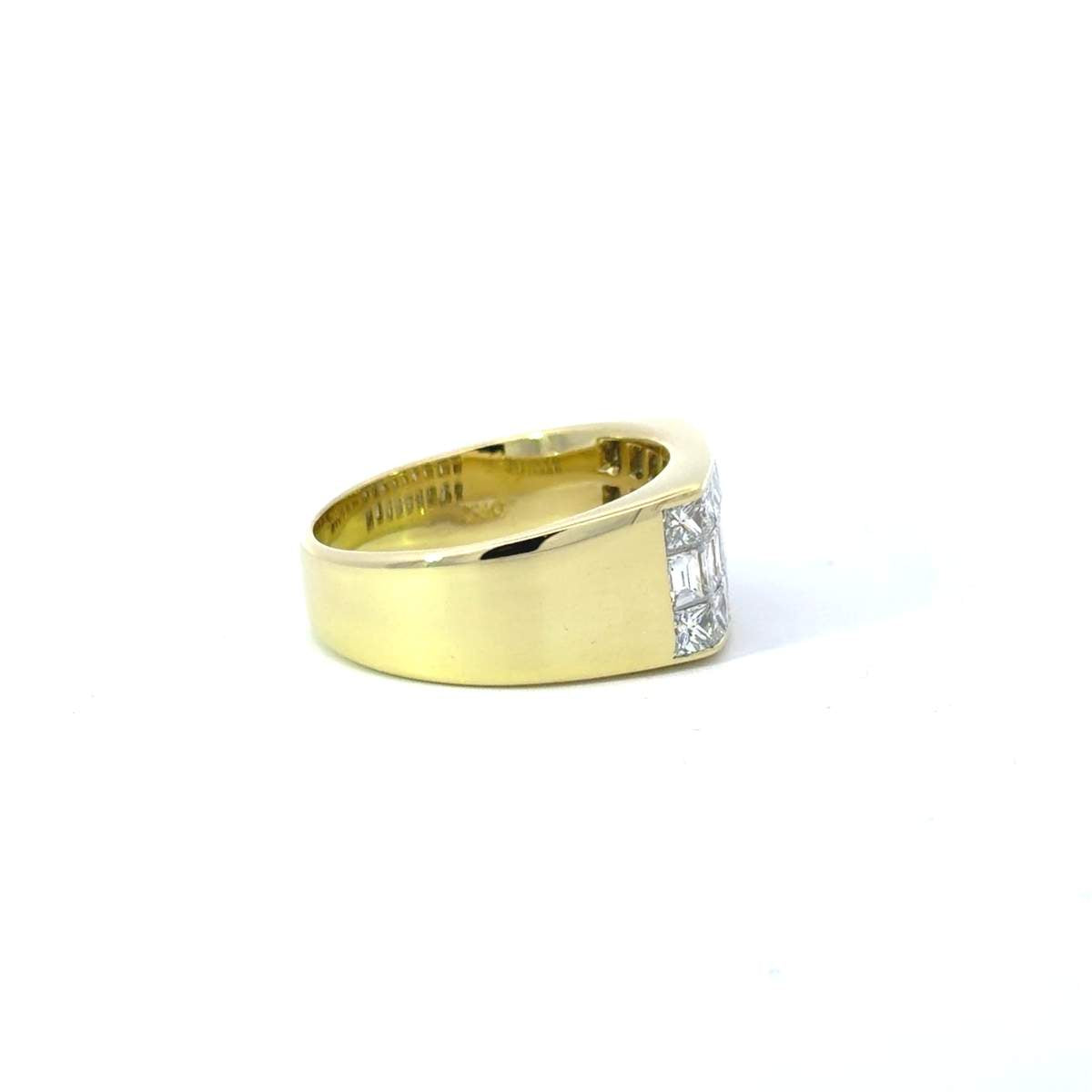 18kt Gold Invisibly Set Diamond Ring