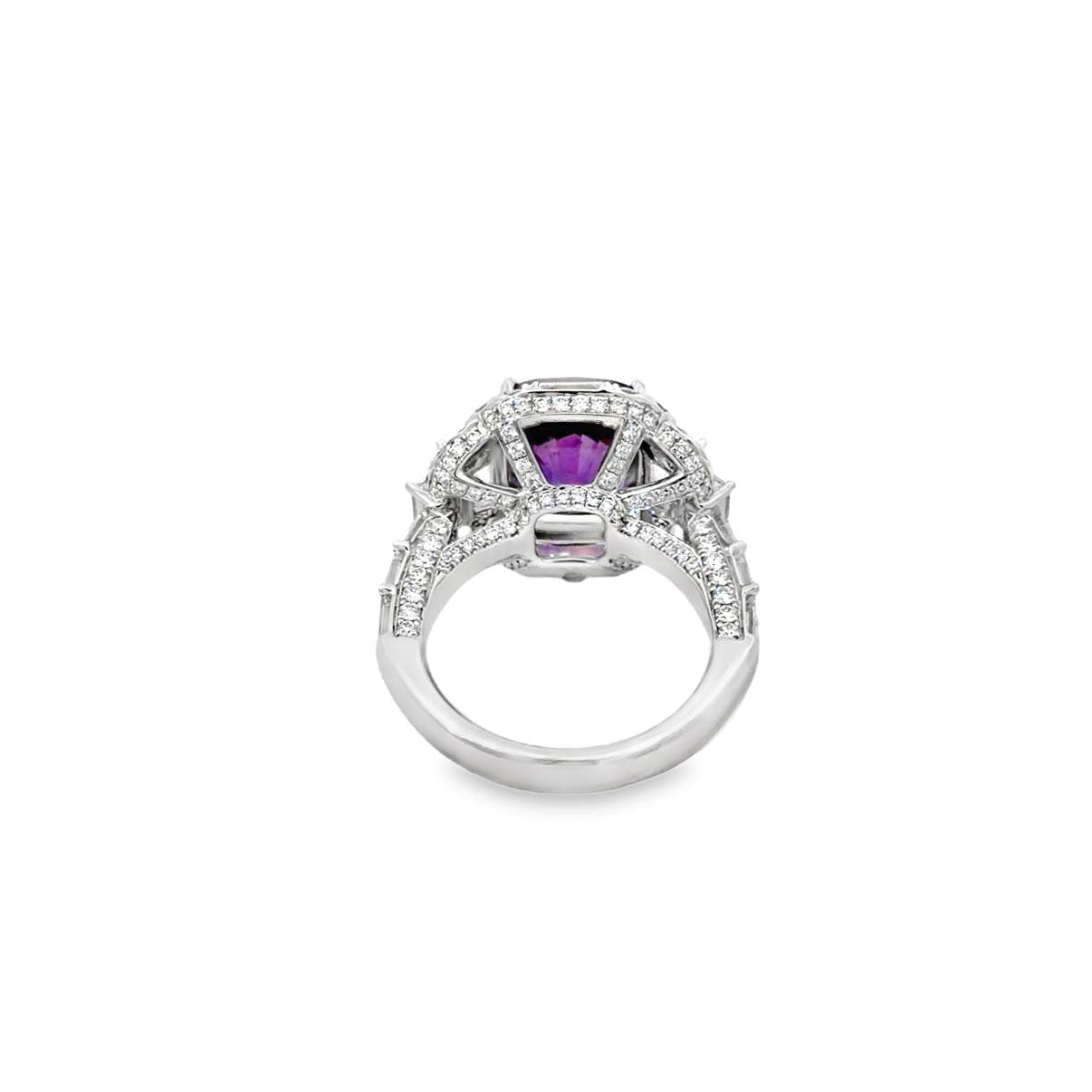 18kt Gold Sapphire & Diamond Ring