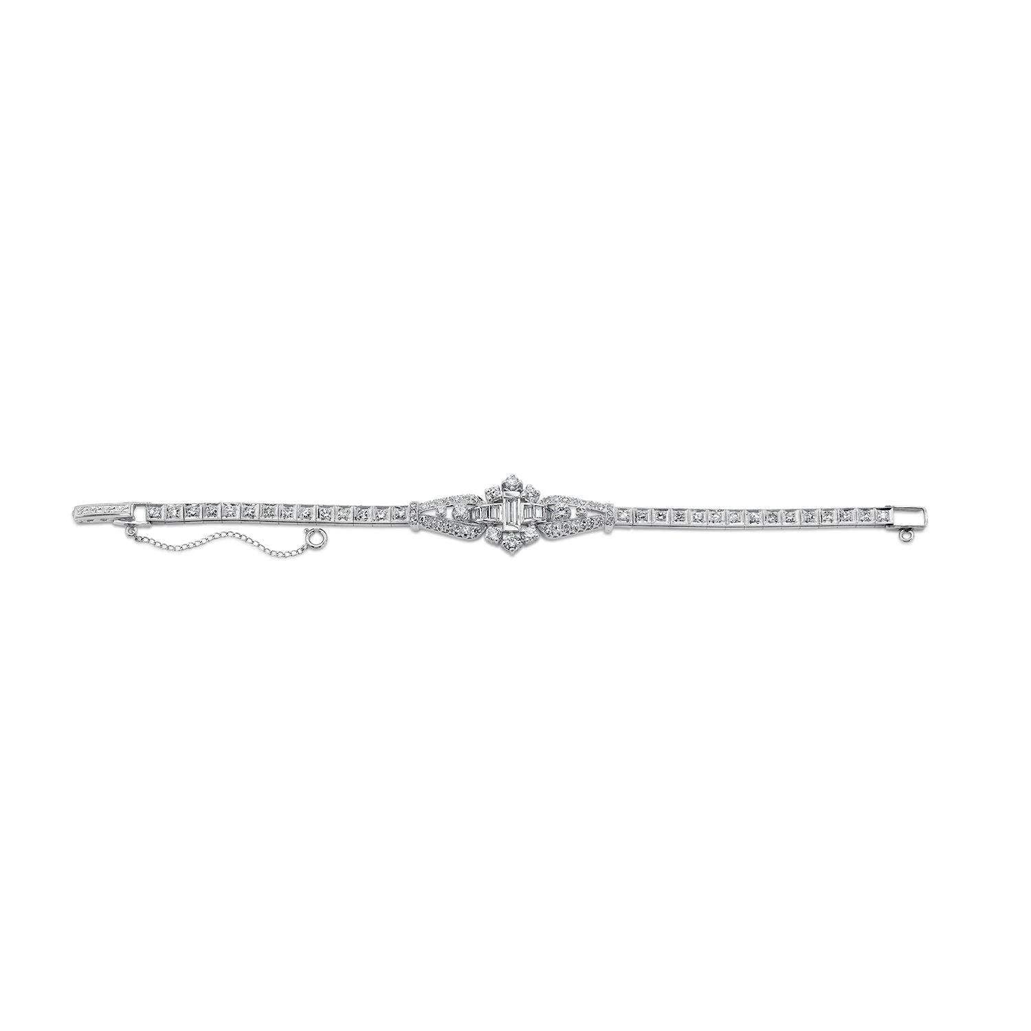 14kt Gold Diamond Deco Bracelet