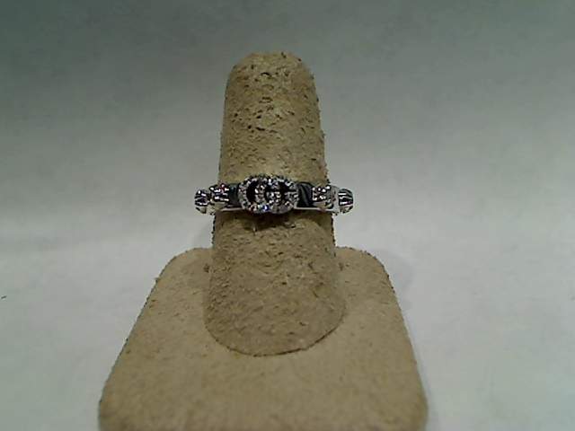 18KT WG GUCCI FLORA RING
