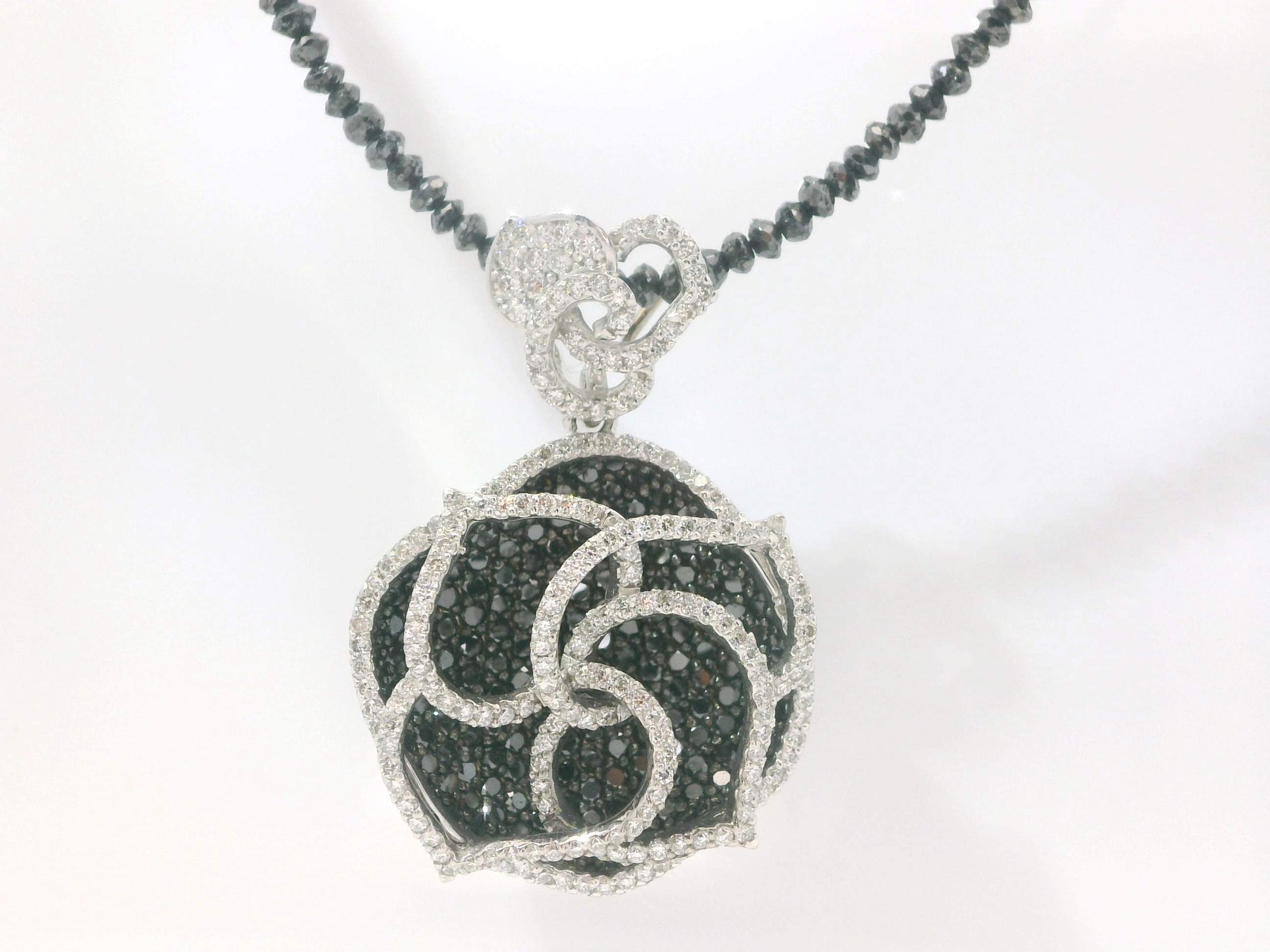 Black & White Diamond Flower Pendant Necklace
