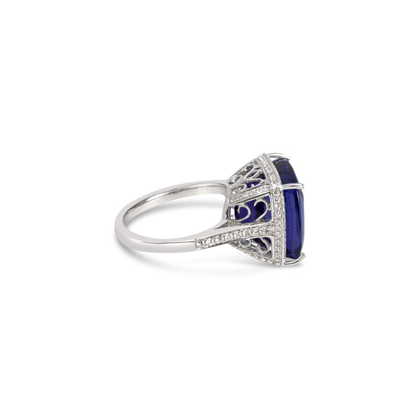 TANZANITE AND DIAMOND RING