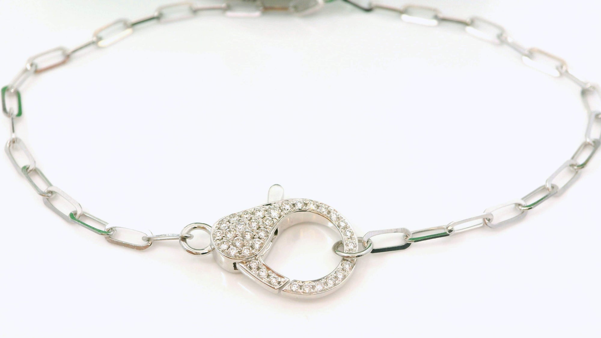 Pave Diamond Clasp Paperclip Bracelet