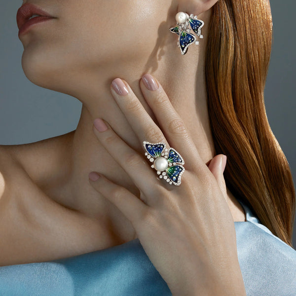 woman wearing Anemone Sea ring and earrings