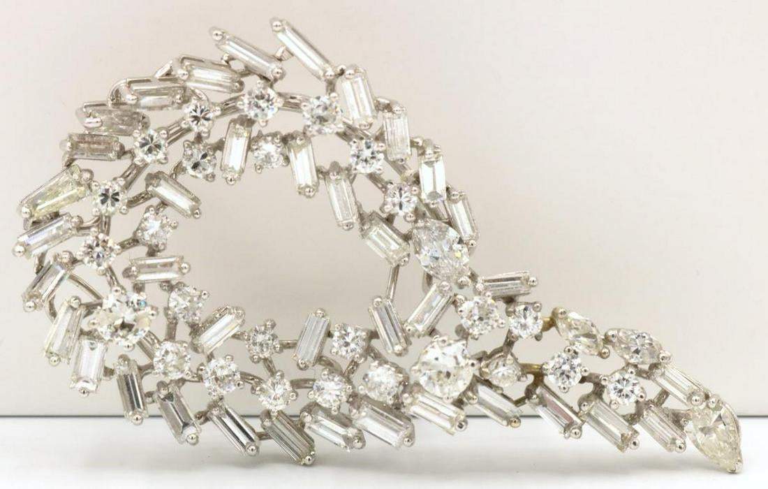 VINTAGE DIAMOND BROOCH