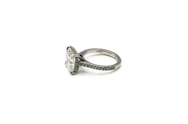 RADIANT DIAMOND ENGAGEMENT RING