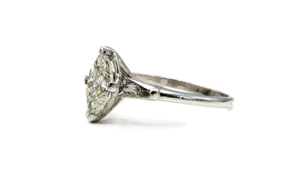 MARQUISE DIAMOND ENGAGEMENT RING