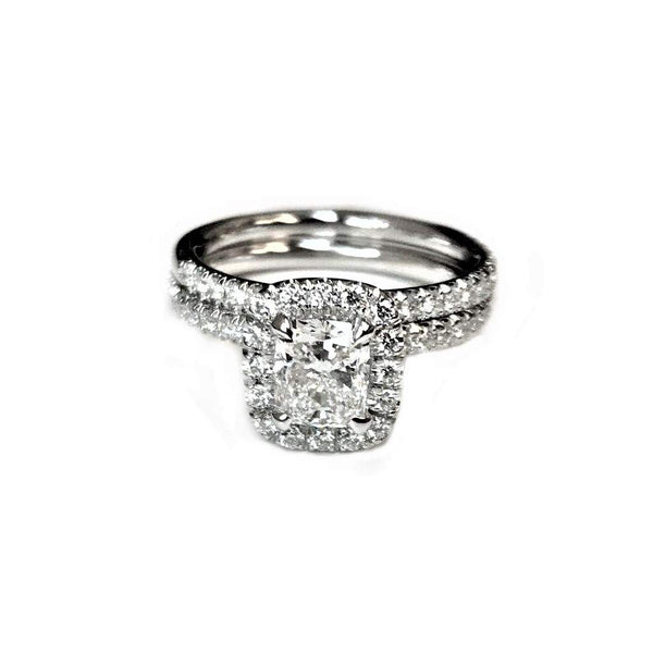 CUSHION DIAMOND HALO BRIDAL SET