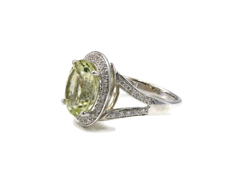 18K White Gold Lemon Quartz & Diamond Ring