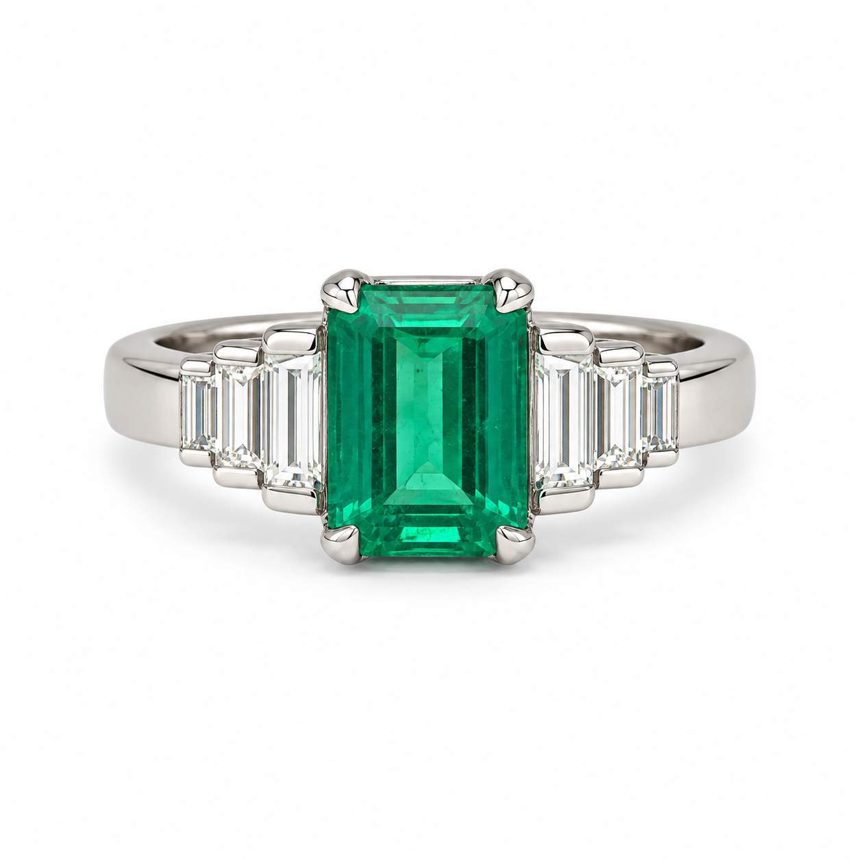 18K Emerald & Diamond Ring