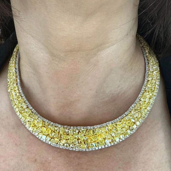 GORGEOUS YELLOW DIAMOND NECKLACE