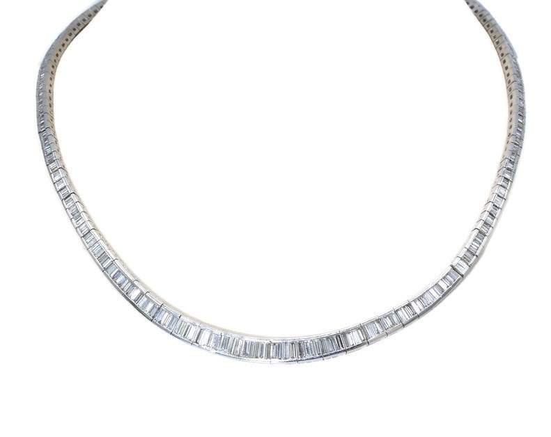 BAGUETTE DIAMOND NECKLACE