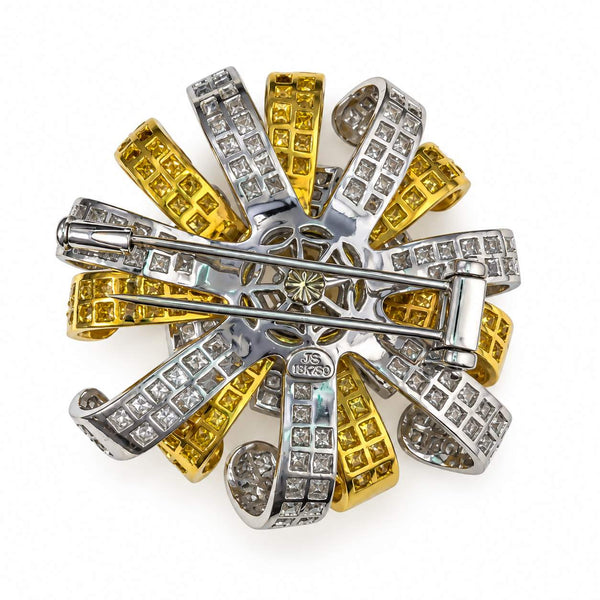 18K Gold South Sea Pearl & Diamond Brooch