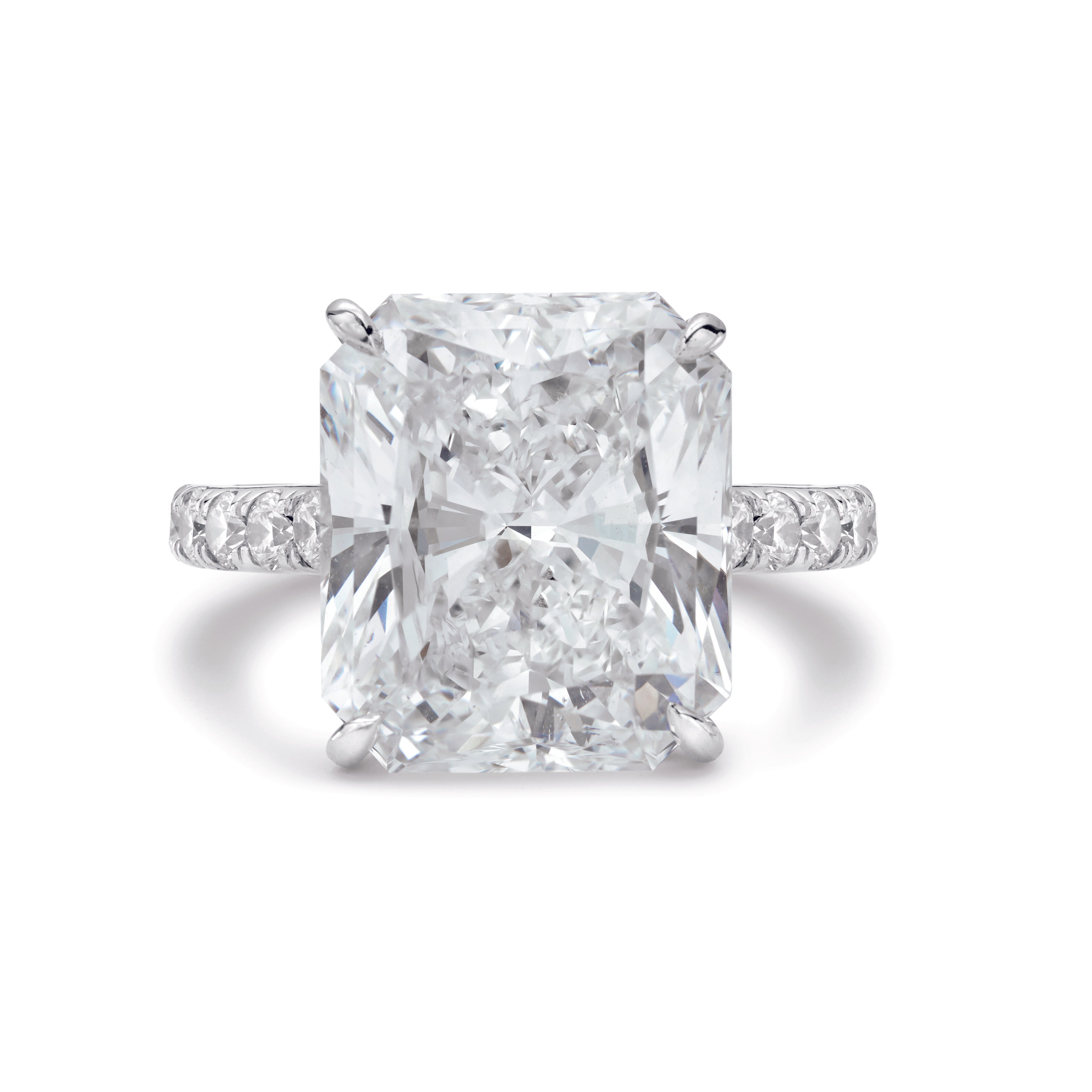 Radiant Cut Diamond Ring